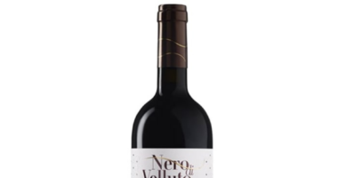 Feudi Di Guagnano | Nero Di Velluto | Negroamaro Salento IGT | 2013 | Cl 75